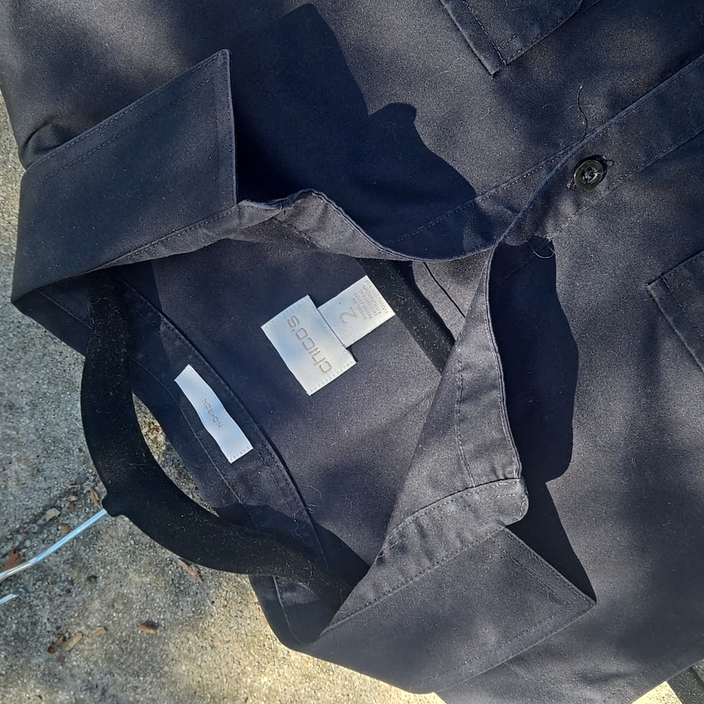 Chico's Black Sleeveless No Iron Button-Down Shirt - Picture 2 of 5